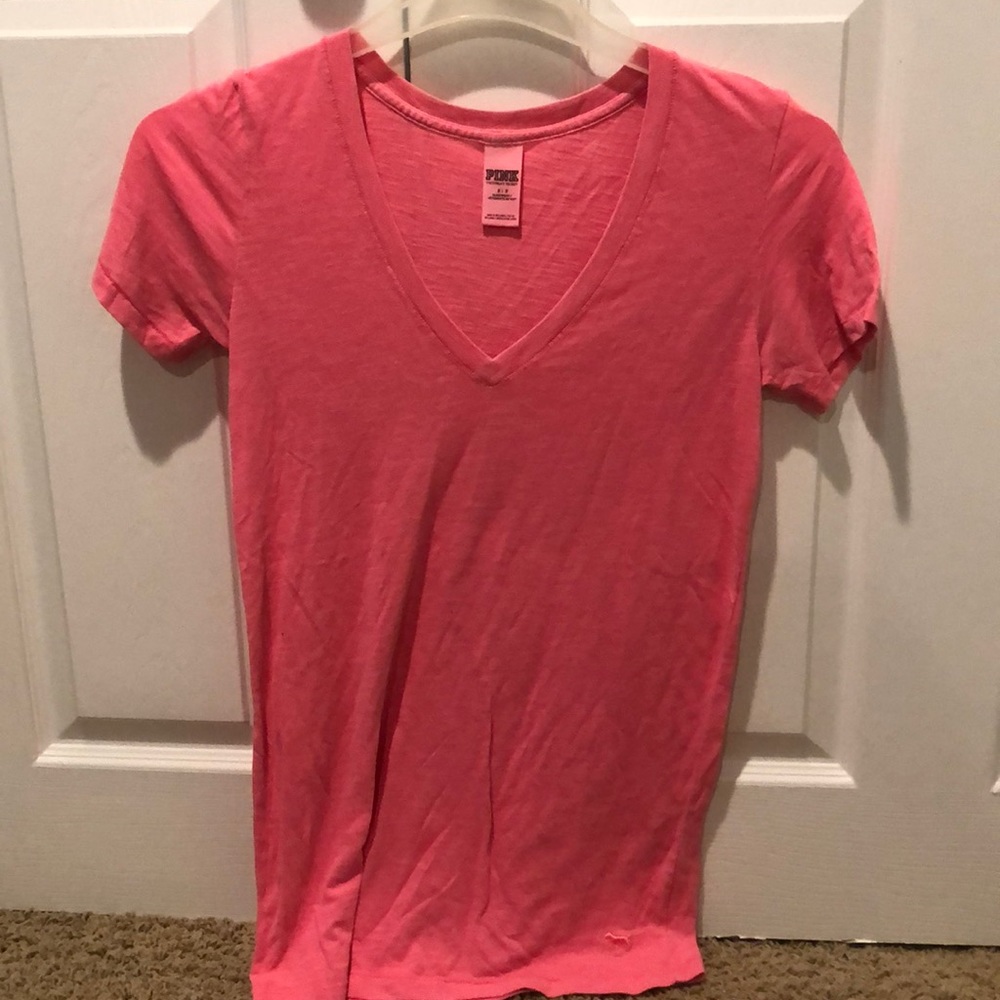 Pink VS pink T-shirt